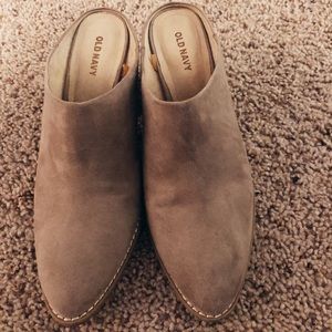 Old Navy grey suede mules